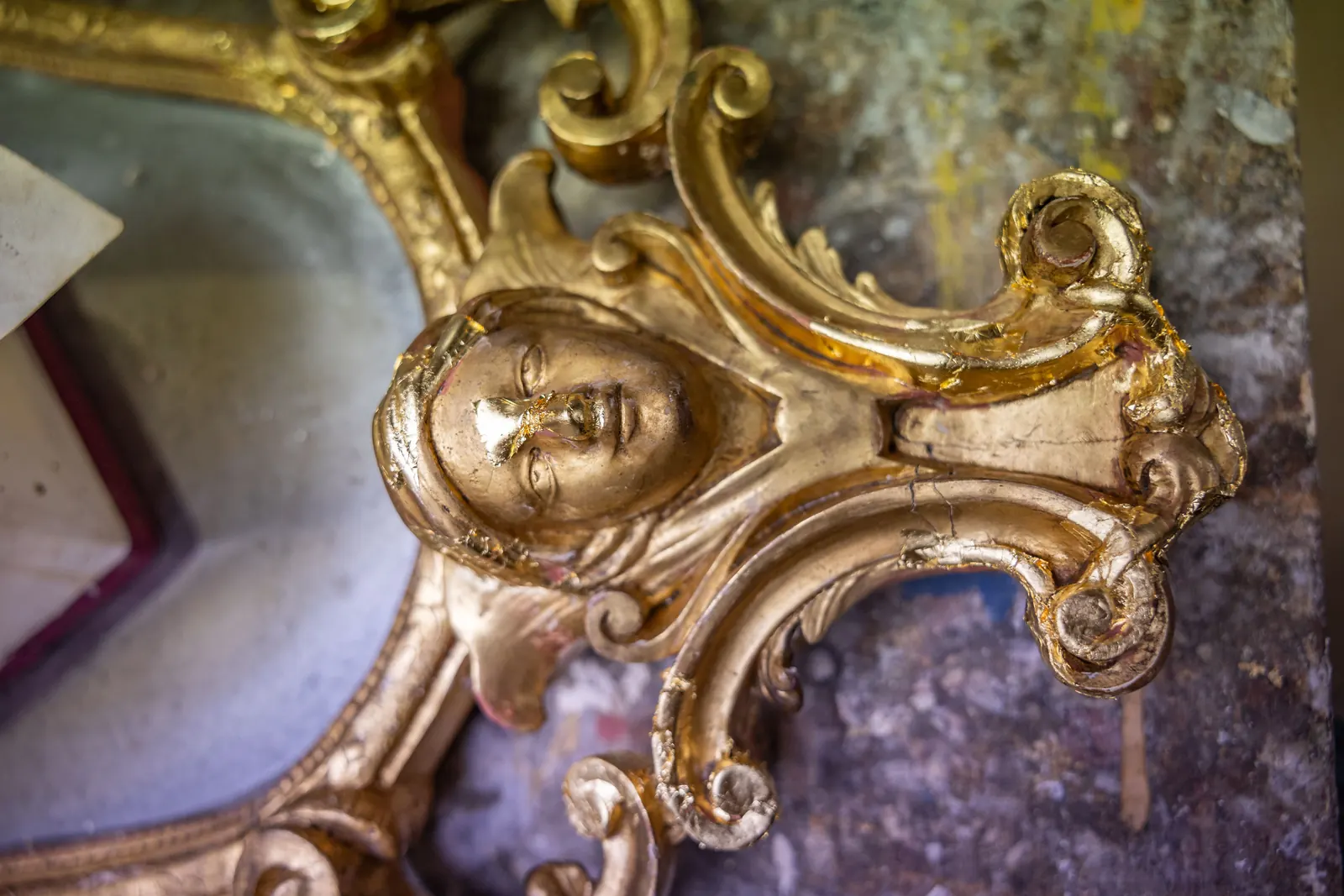 Contact atelier La Pie Dorée — dorure et restauration Pézenas Hérault